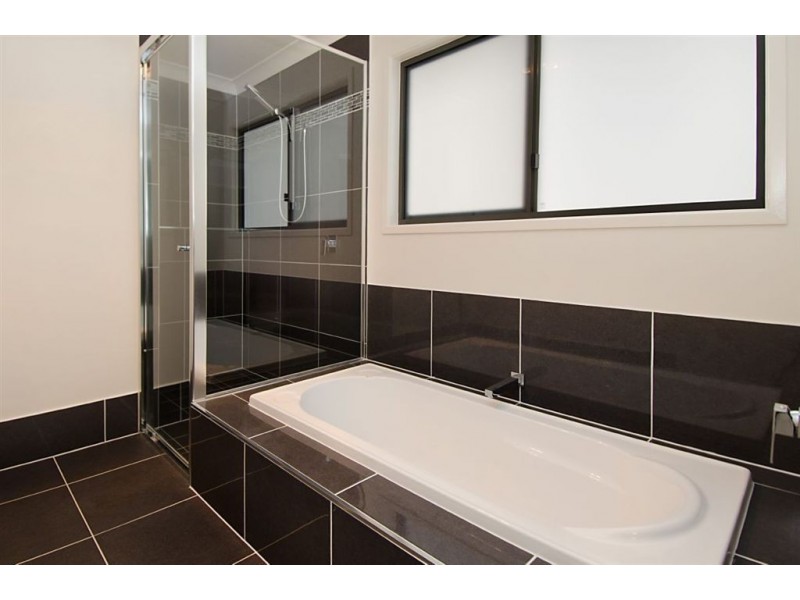 63 Harding Street, Hendra QLD 4011