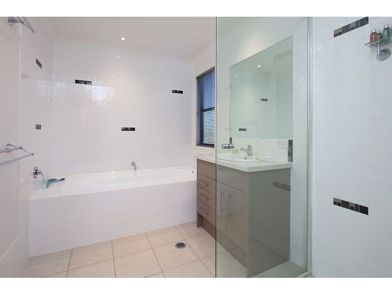 19 Clarke Street, Hendra QLD 4011