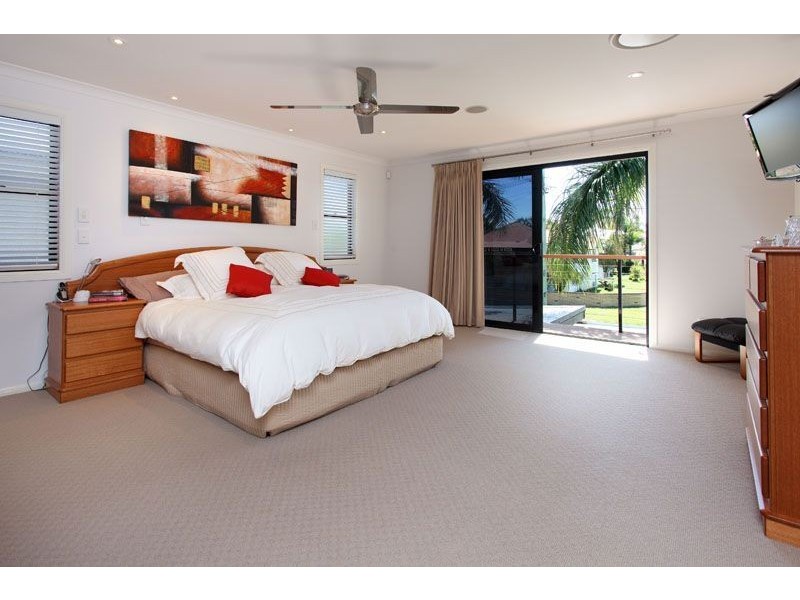 19 Clarke Street, Hendra QLD 4011