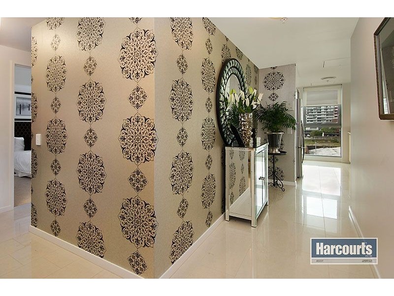 20408/8 Hercules Street, Hamilton QLD 4007