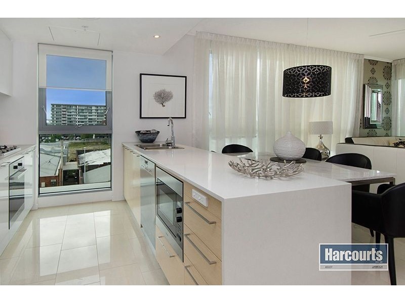 20408/8 Hercules Street, Hamilton QLD 4007