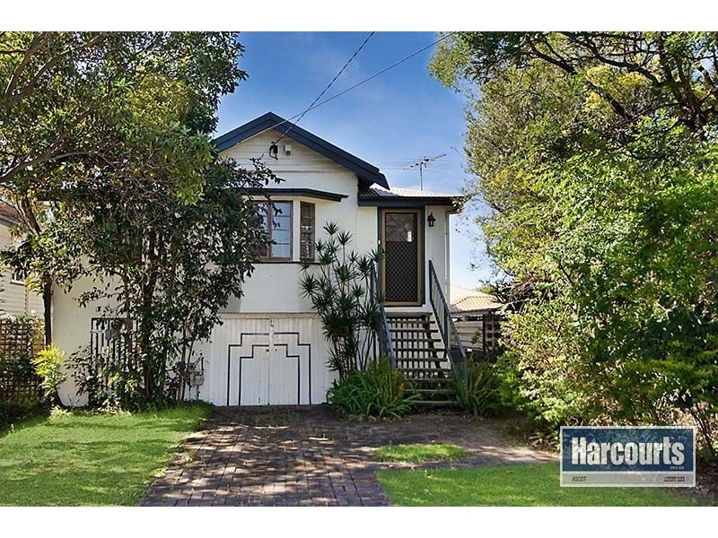 43 Pleystowe Crescent, Hendra QLD 4011