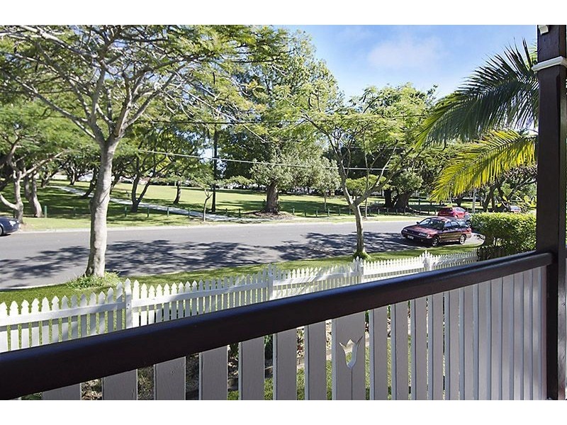 61 Goodwood Street, Hendra QLD 4011