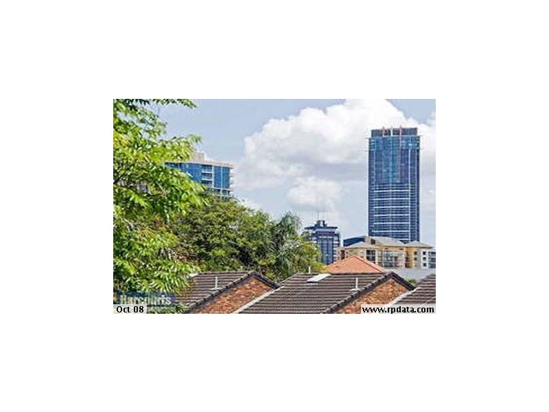 4/19 Llewellyn Street, New Farm QLD 4005