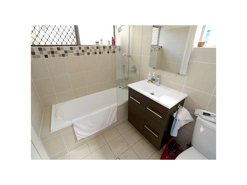 4/19 Llewellyn Street, New Farm QLD 4005