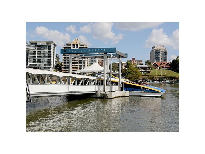 4/19 Llewellyn Street, New Farm QLD 4005