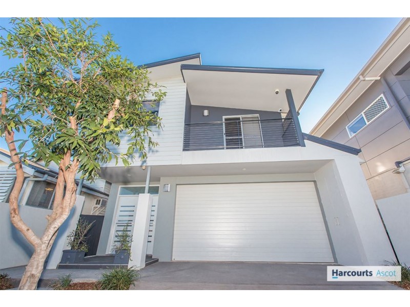 38 School Street, Hendra QLD 4011