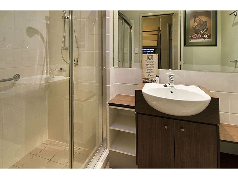 23 Blake Street, Wooloowin QLD 4030
