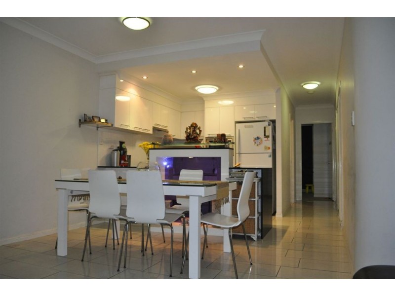 4/23 Rode Road, Wavell Heights QLD 4012