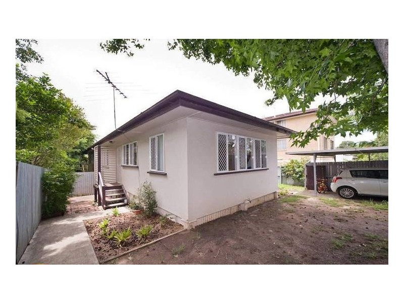 18-20 Wongara Street, Clayfield QLD 4011