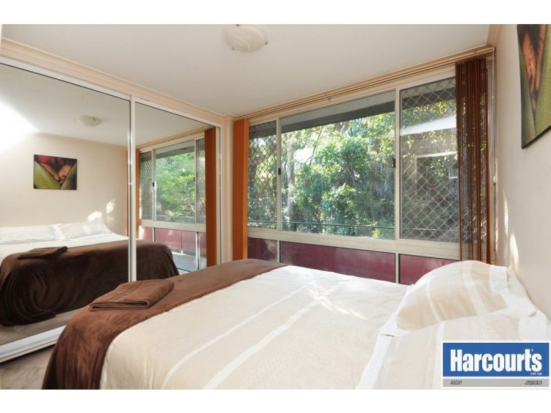 17/256 Kingsford Smith Drive, Hamilton QLD 4007