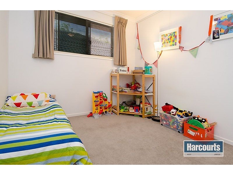 74 Hamson Terrace, Nundah QLD 4012