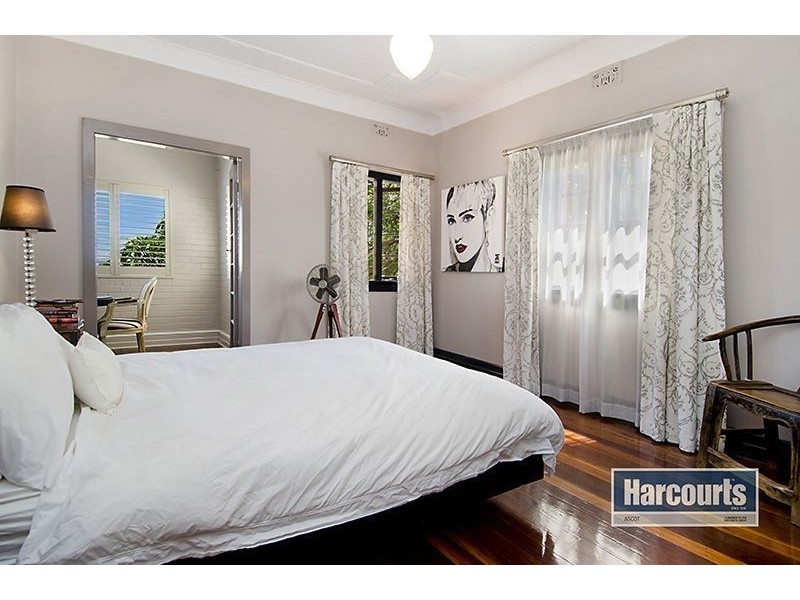 3/71 Hillside Crescent, Hamilton QLD 4007