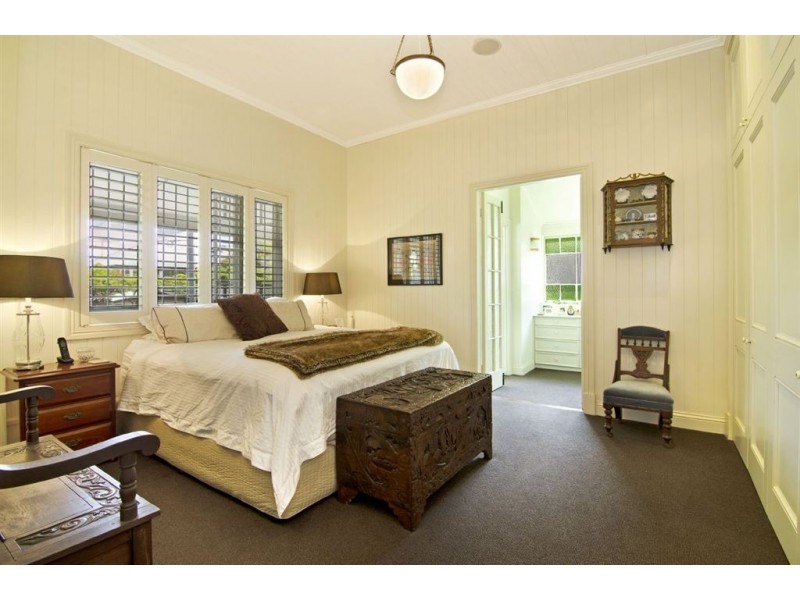 30 Bennison Street, Ascot QLD 4007