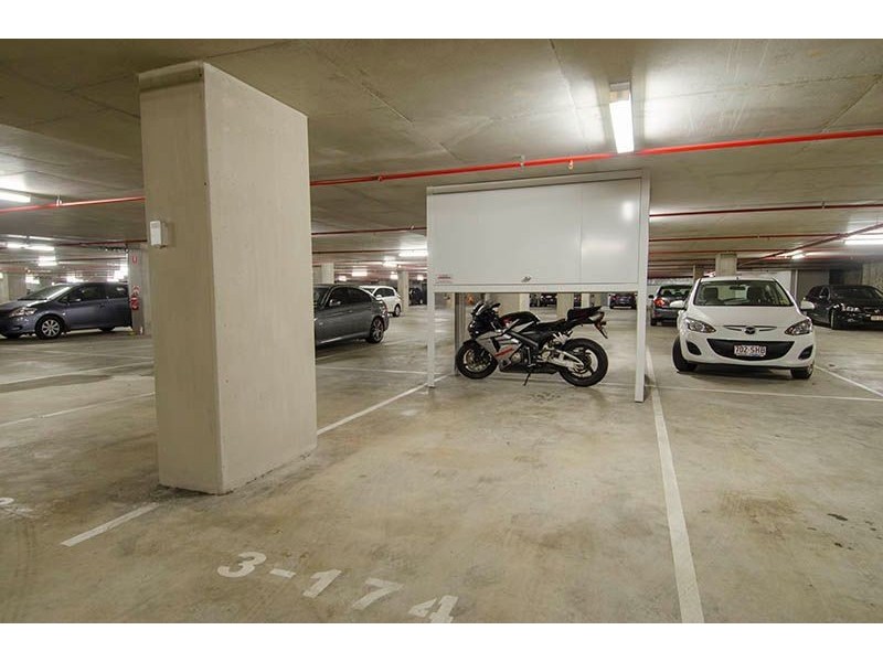 20303/8 Hercules Street, Hamilton QLD 4007