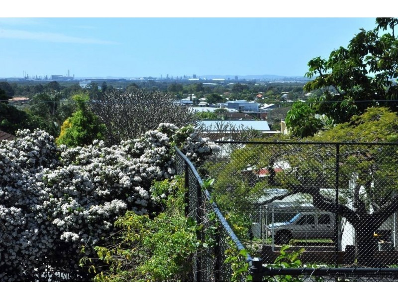 4 Kinmond Avenue, Wavell Heights QLD 4012