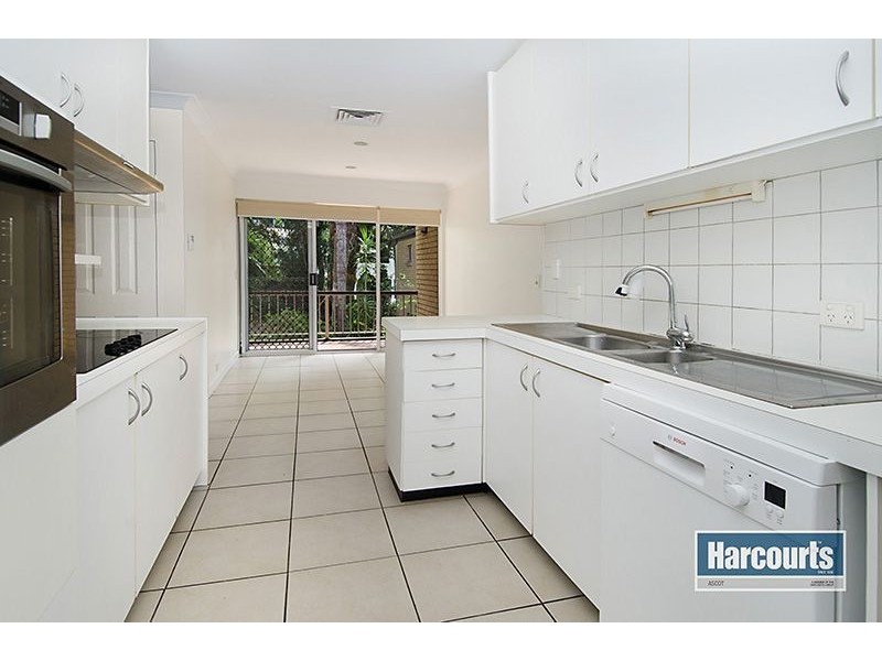 5/266 Kingsford Smith Drive, Hamilton QLD 4007