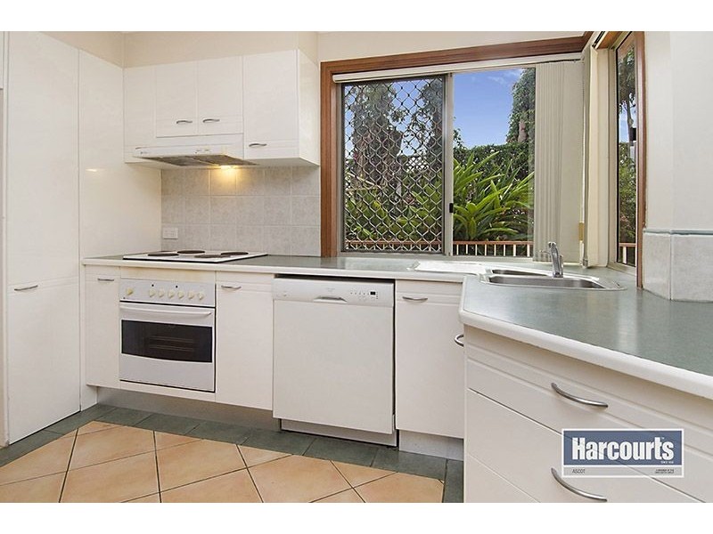 4/11 Tufnell Street, Nundah QLD 4012