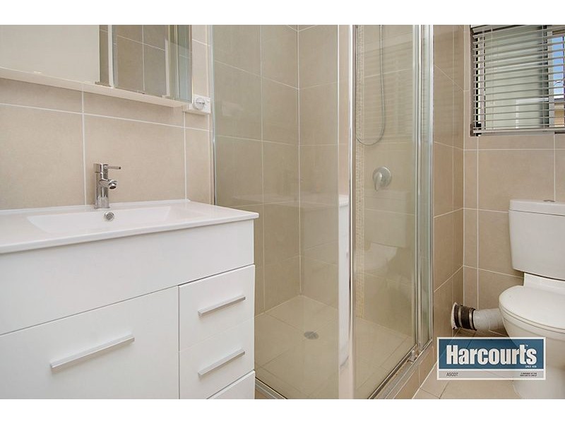 2/37 Reeve Street, Clayfield QLD 4011