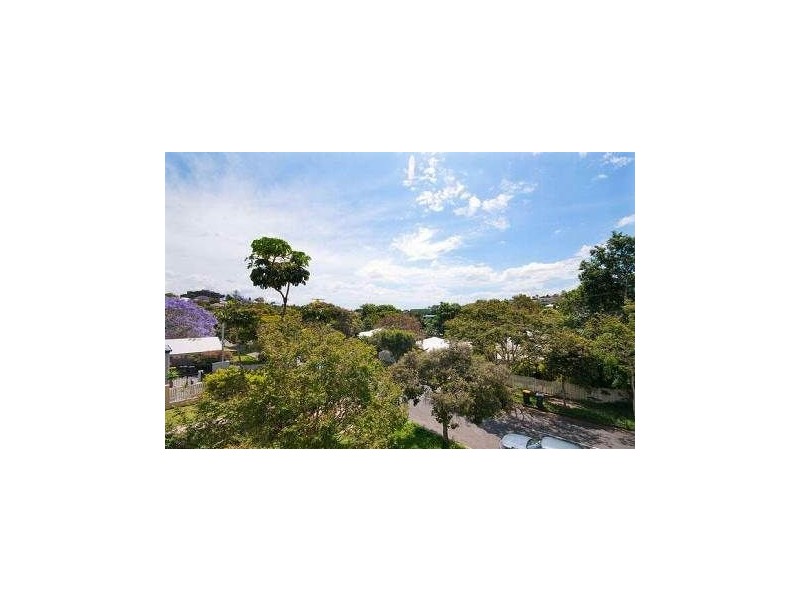 2/37 Reeve Street, Clayfield QLD 4011