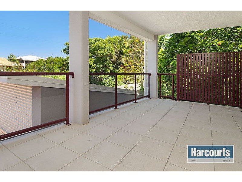 3/92-94 Nudgee Road, Hamilton QLD 4007