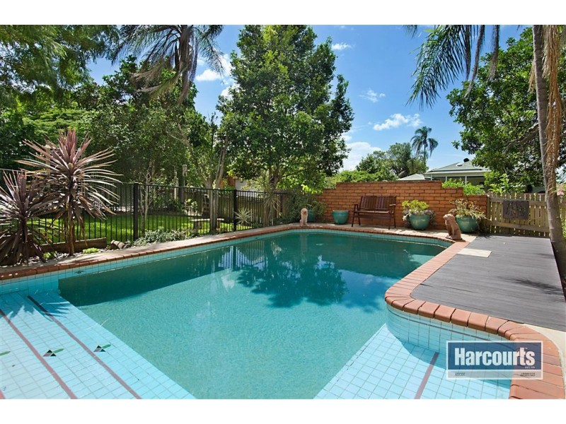 17A Kinmond Avenue, Wavell Heights QLD 4012