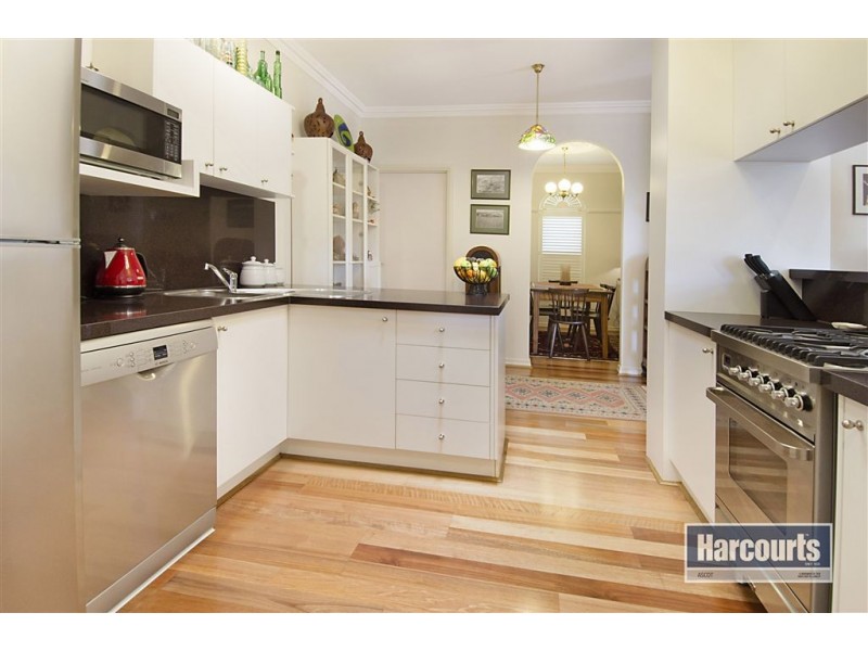 17A Kinmond Avenue, Wavell Heights QLD 4012