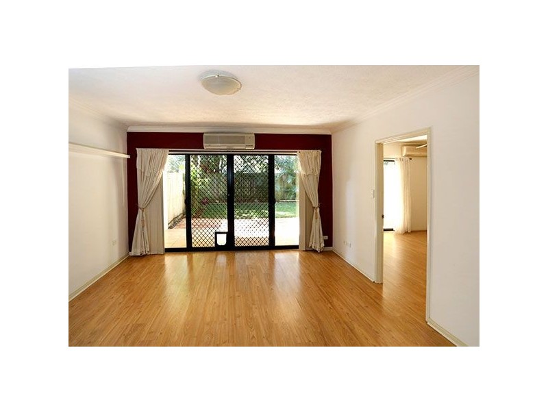 2/24 Hilda Street, Hamilton QLD 4007