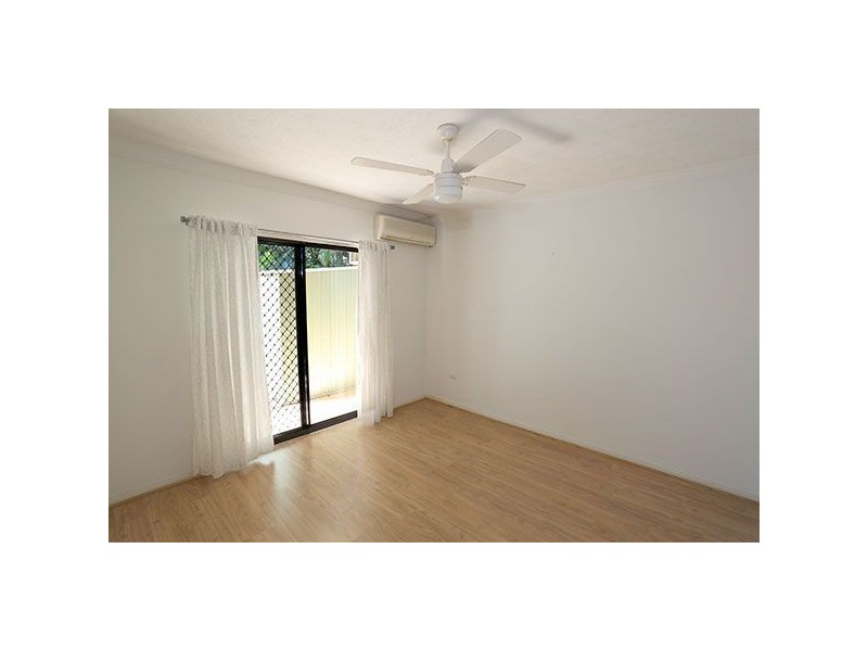 2/24 Hilda Street, Hamilton QLD 4007