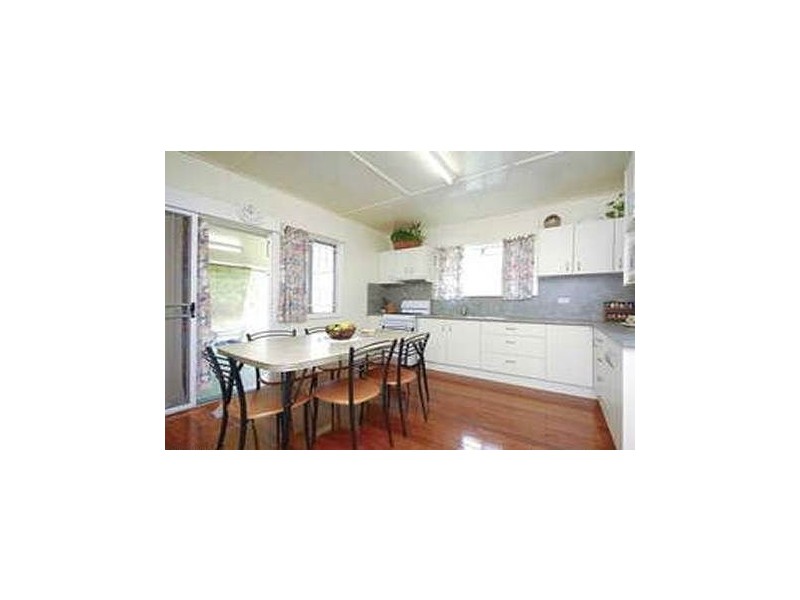 14 Woodville Street, Hendra QLD 4011