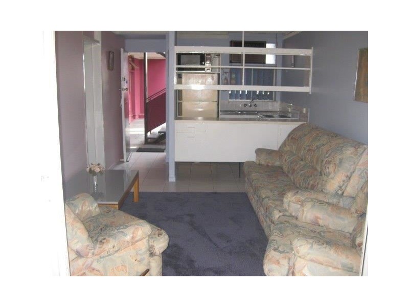 8/256 Kingsford Smith Drive, Hamilton QLD 4007