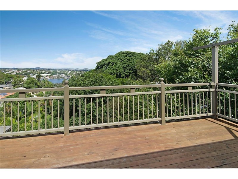 11 Ludlow Street, Hamilton QLD 4007