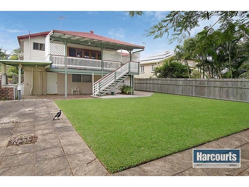 16 Duke Street, Ascot QLD 4007