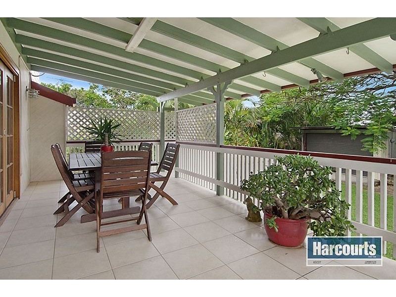 16 Duke Street, Ascot QLD 4007
