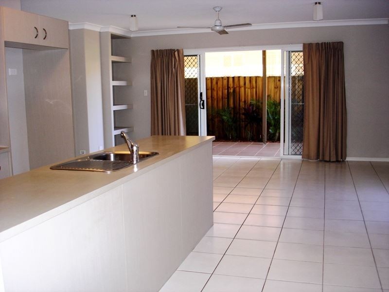 81 Curwen Terrace, Chermside QLD 4032