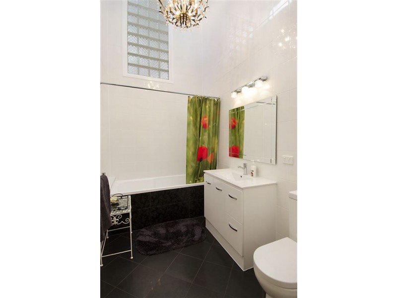 25 Bale Street, Ascot QLD 4007