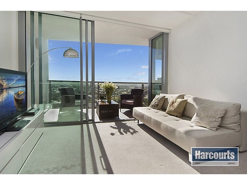 11902/8 Harbour Road, Hamilton QLD 4007