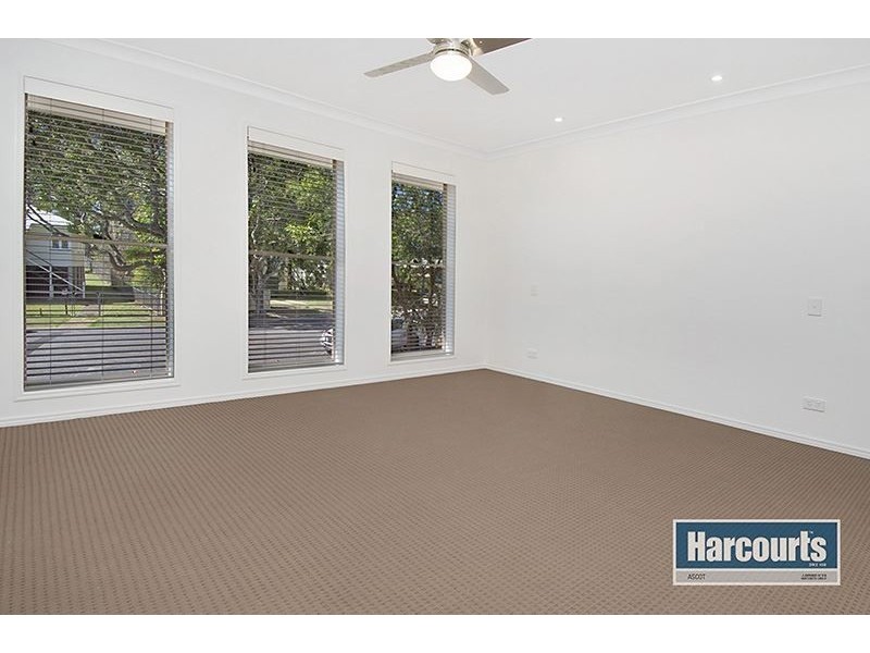 52 Wade Street, Wavell Heights QLD 4012