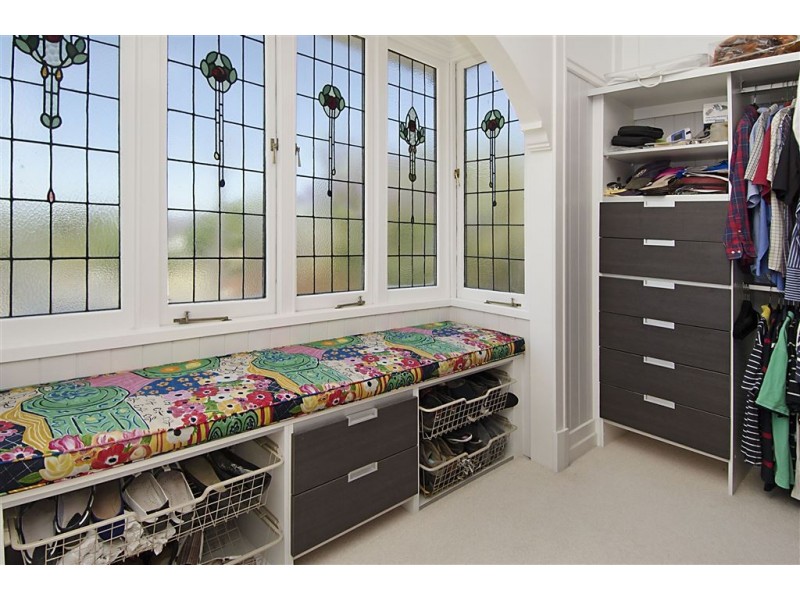 4 Kinmond Avenue, Wavell Heights QLD 4012