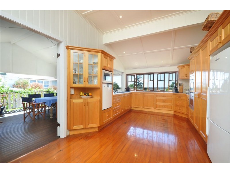 4 Kinmond Avenue, Wavell Heights QLD 4012