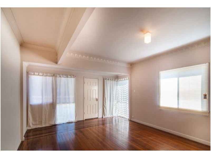 811 Nudgee Road, Northgate QLD 4013