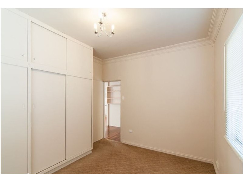 811 Nudgee Road, Northgate QLD 4013