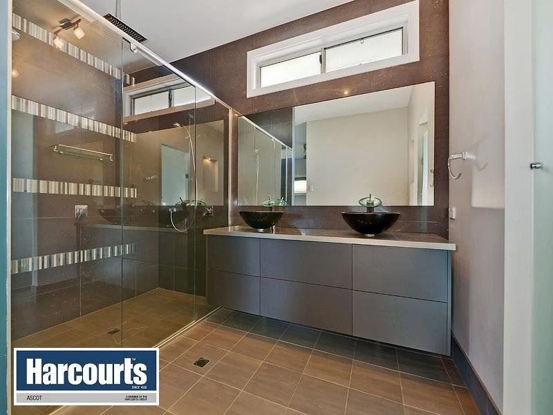 38 School Street, Hendra QLD 4011