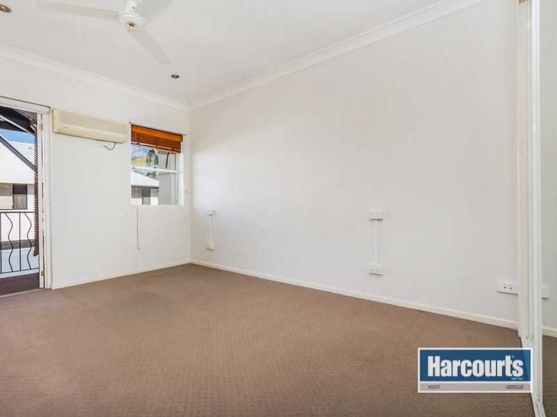 17/143 Racecourse Road, Ascot QLD 4007