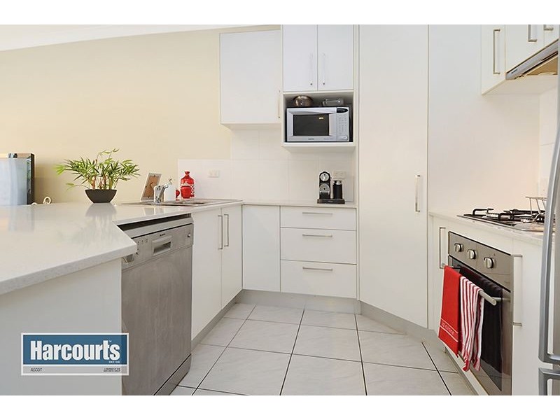 2/51 Oxford Street, Hamilton QLD 4007