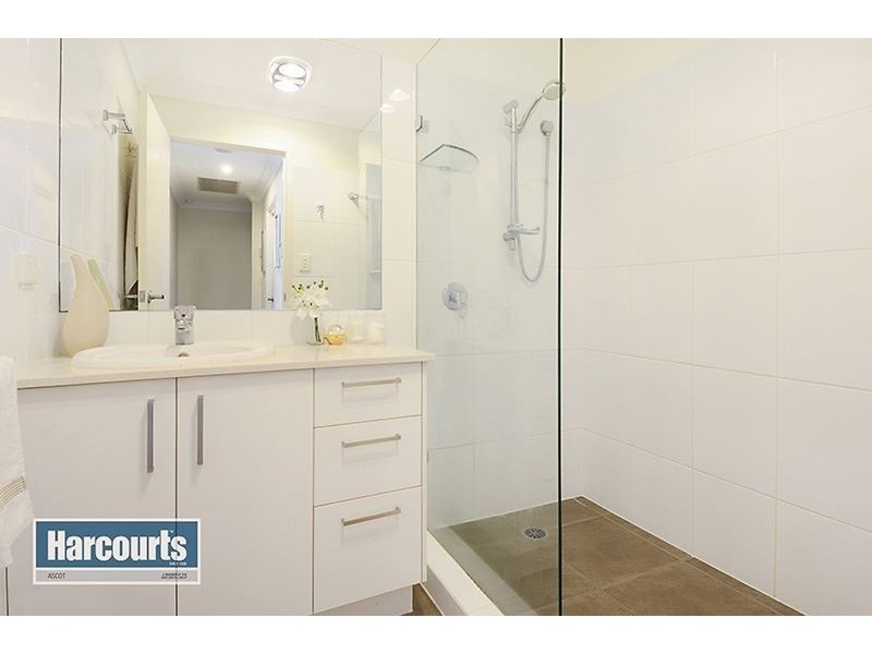 2/51 Oxford Street, Hamilton QLD 4007