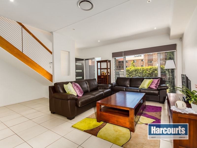 6 Silva Street, Ascot QLD 4007