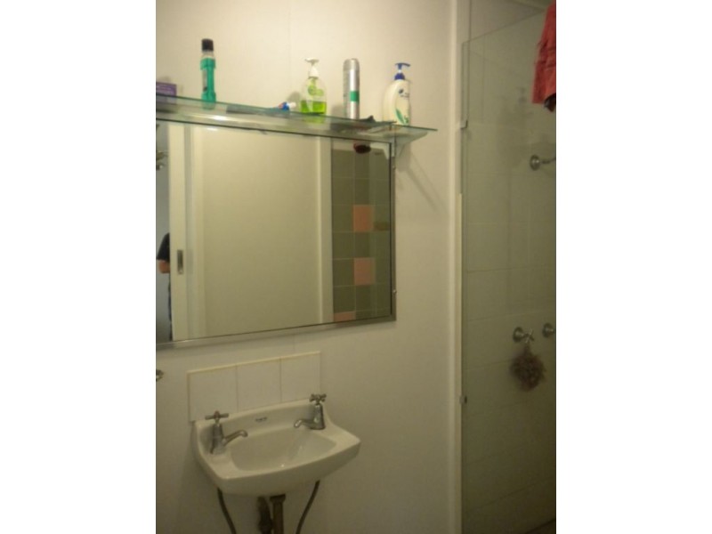 2/1 Vine Street, Ascot QLD 4007