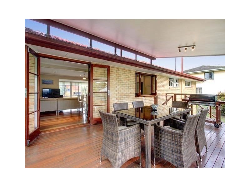 22 Benedict Street, Wavell Heights QLD 4012