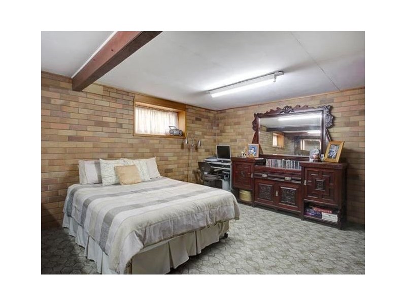 22 Benedict Street, Wavell Heights QLD 4012